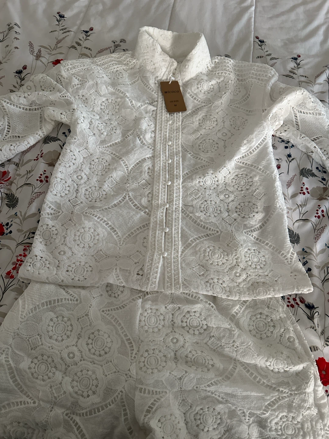 Utcoco White Lace Top & Shorts Set Size M - photo 4