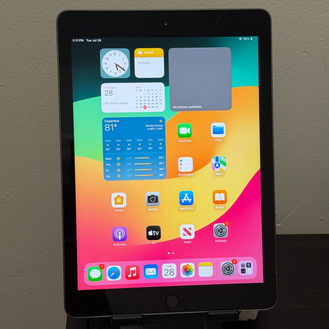 Apple iPad 6th Generation (32GB) WIFI