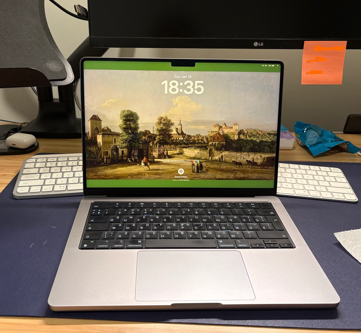 Top Spec Macbook M1 Pro 14" 32GB 1TB, RU cyrillic keyboard - photo 2