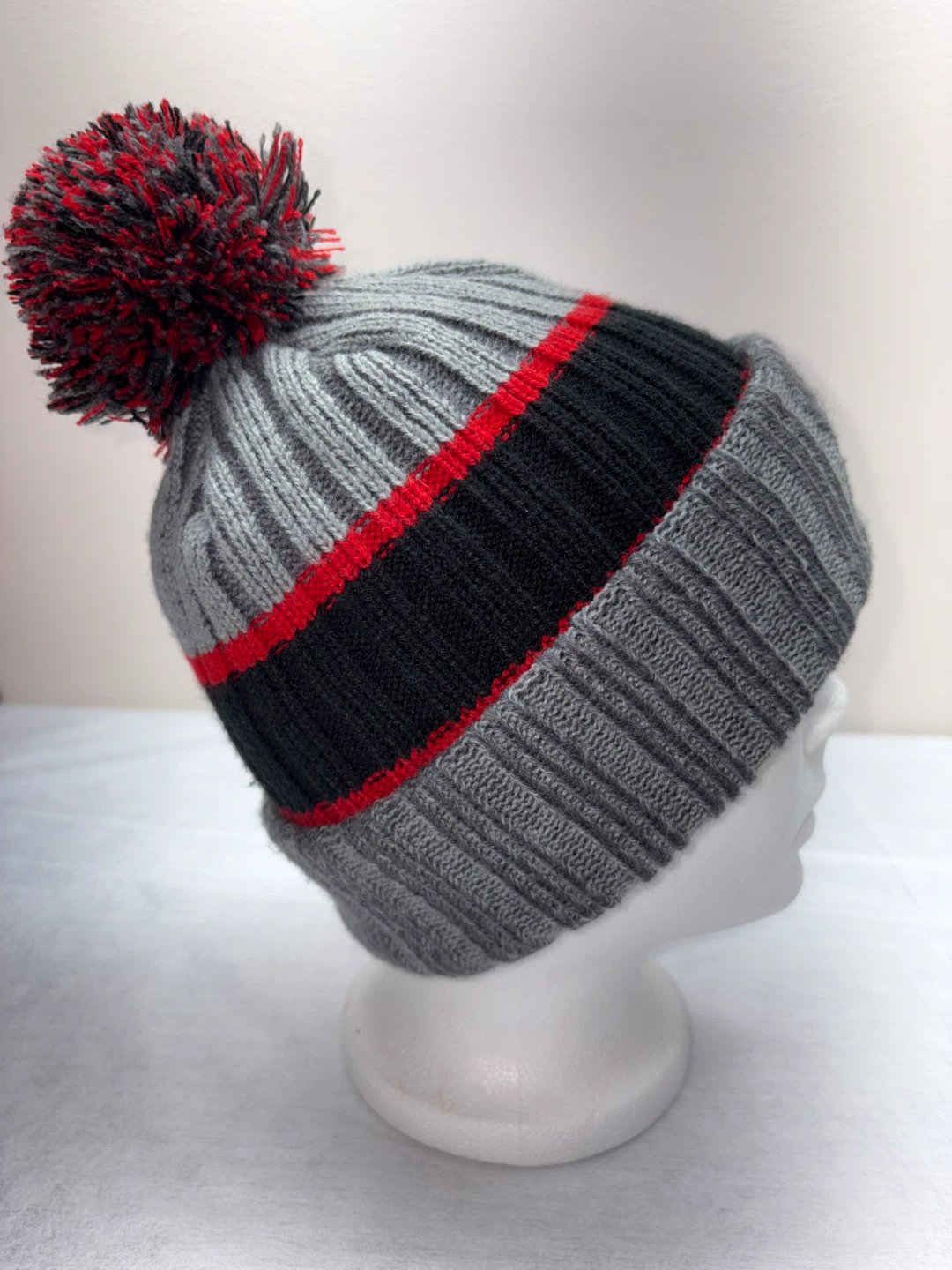 New Era Chicago Blackhawks Pom Beanie - photo 5