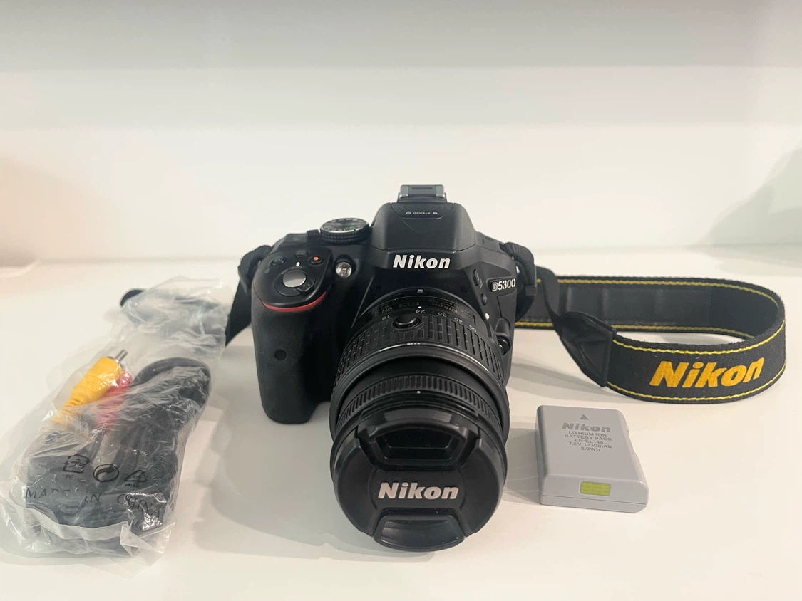 Nikon D5300 DSLR Camera with Lens