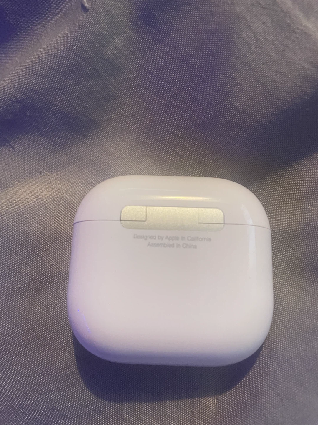 Apple AirPods 4th gen with Charging Case - photo 2