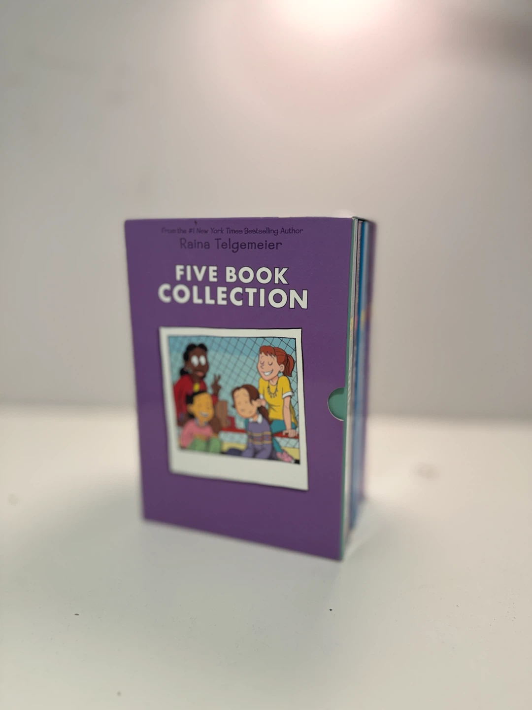 Raina Telgemeier Five Book Collection - photo 2