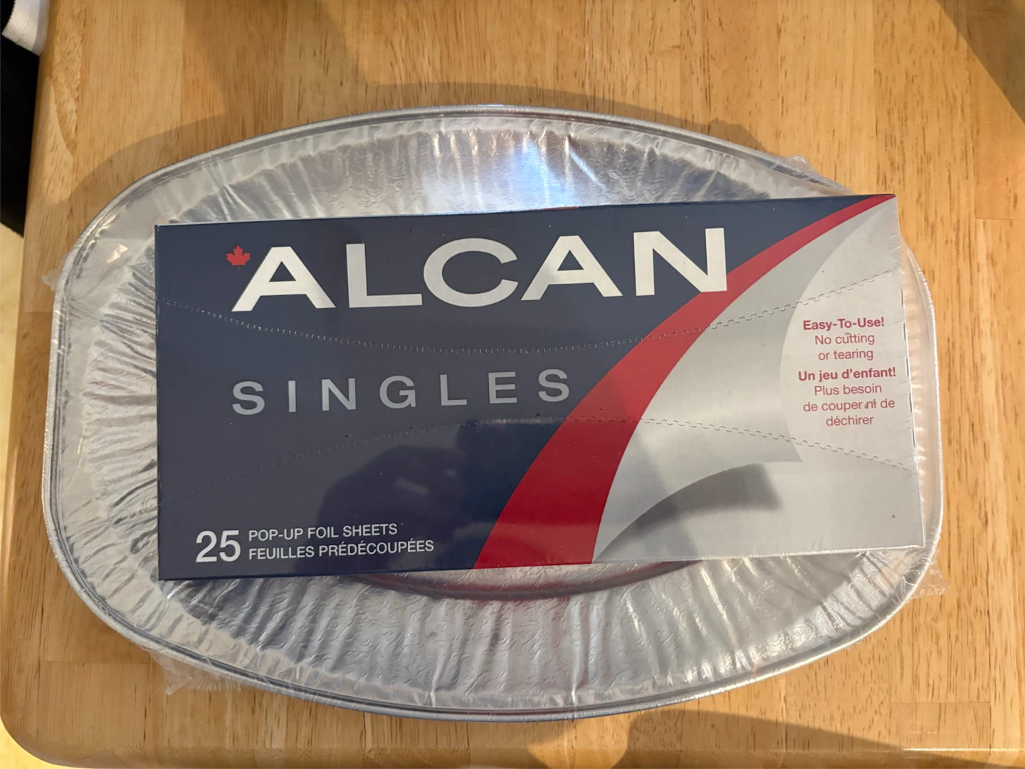 ALCAN Singles Pop-Up Foil Sheets and tray