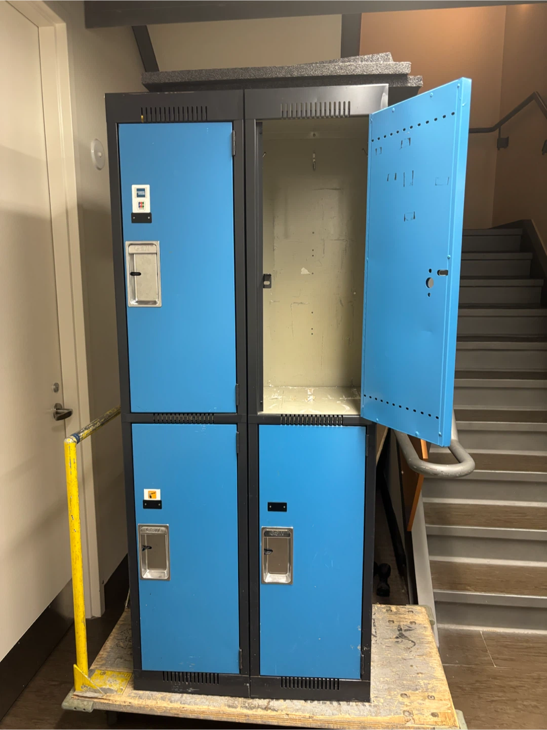 Lockers - photo 3
