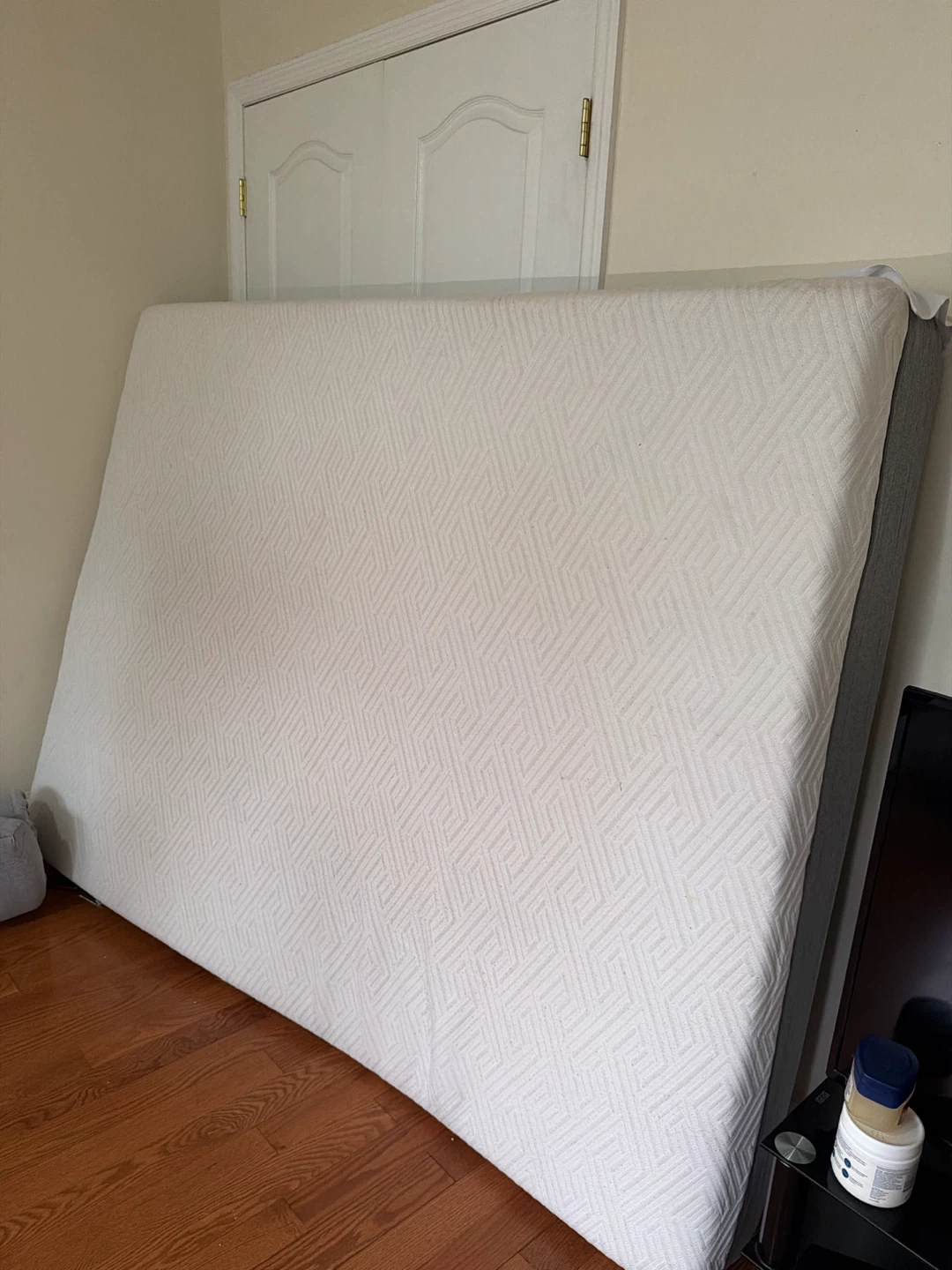 White Queen Size Mattress with Geometric Pattern