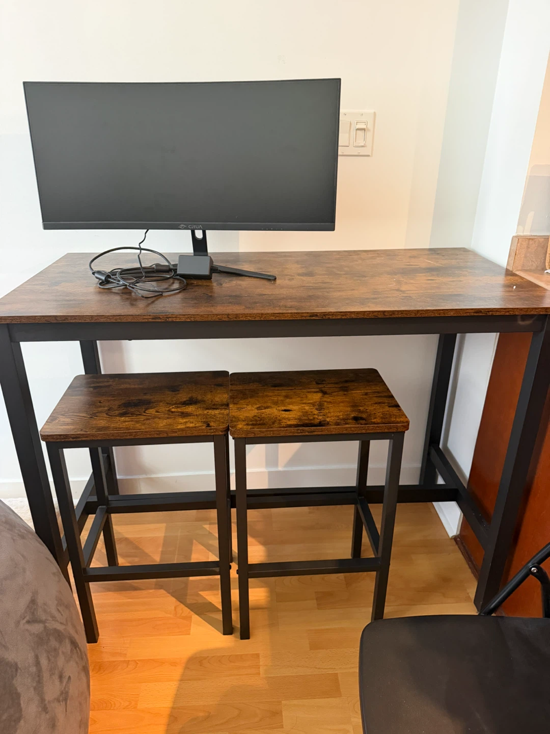 Rustic Wood Bar Table with 2 Stools