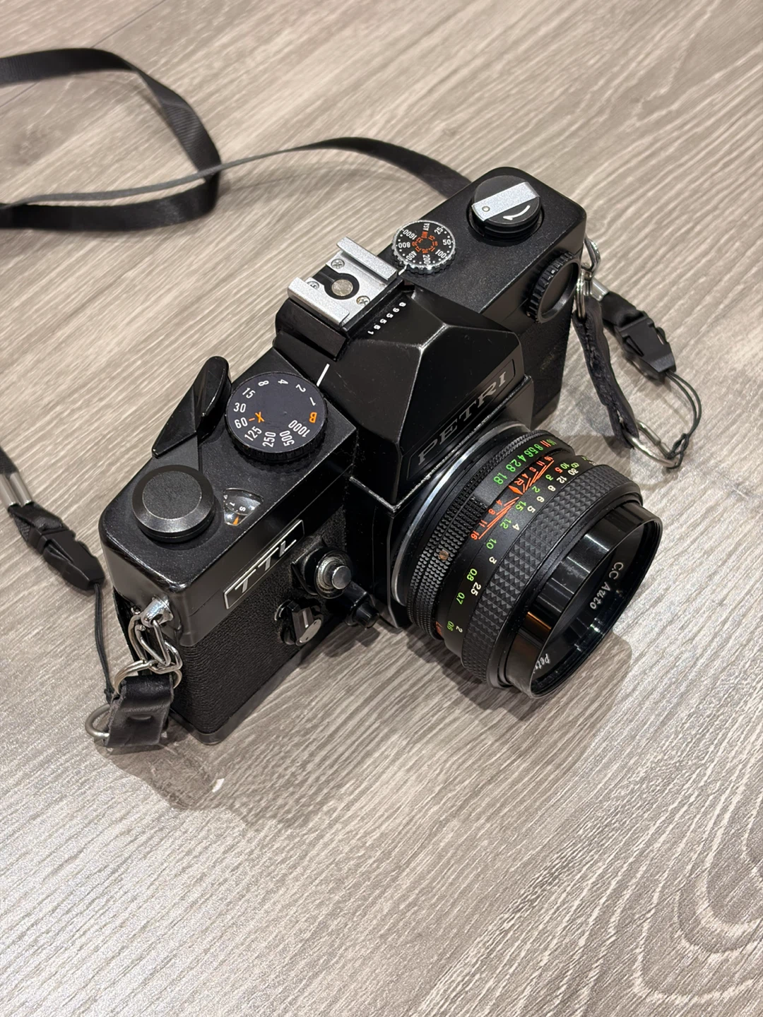 Petri TTL 35mm Film Camera - photo 3