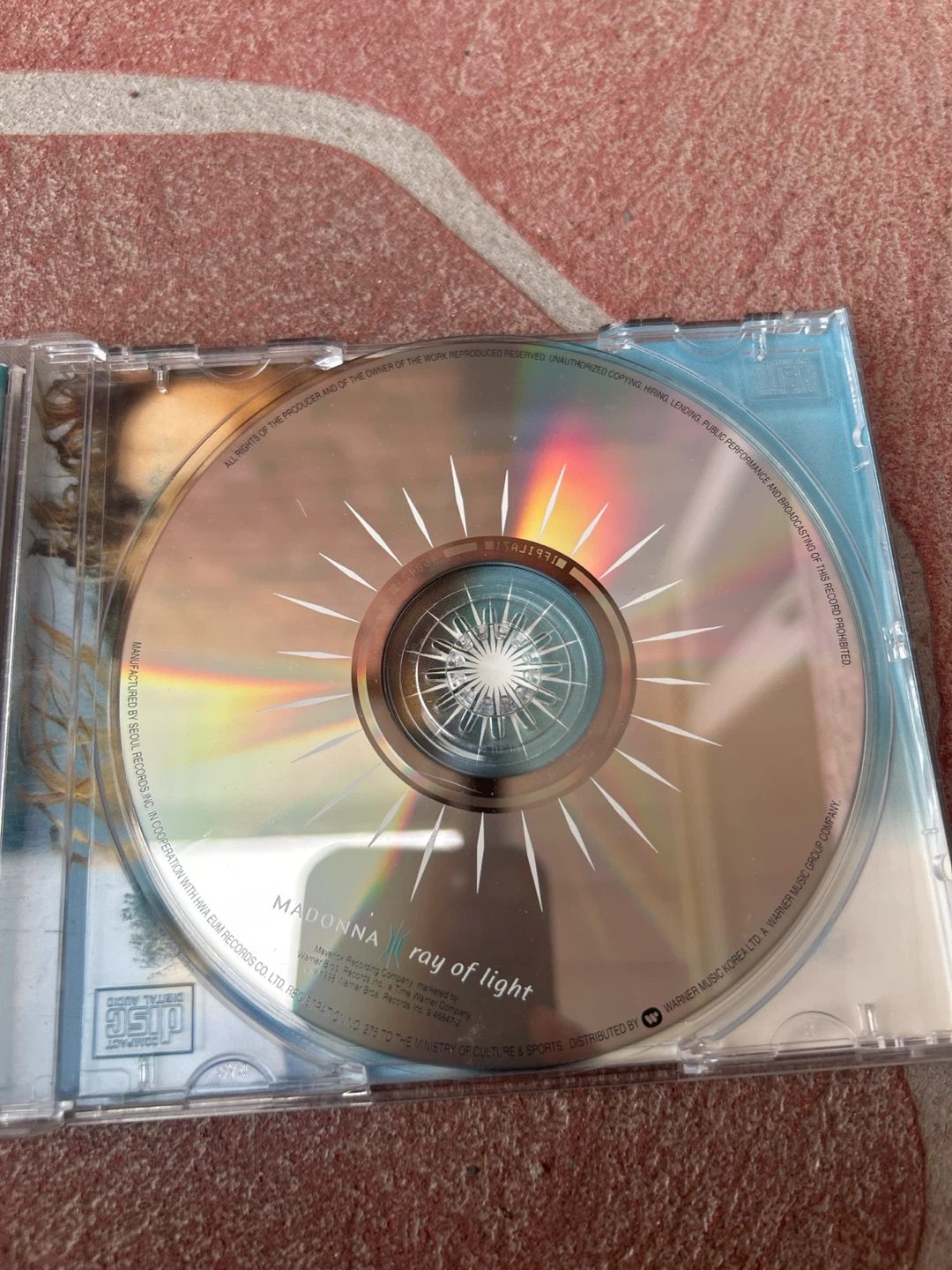 Madonna Ray of Light CD - photo 3
