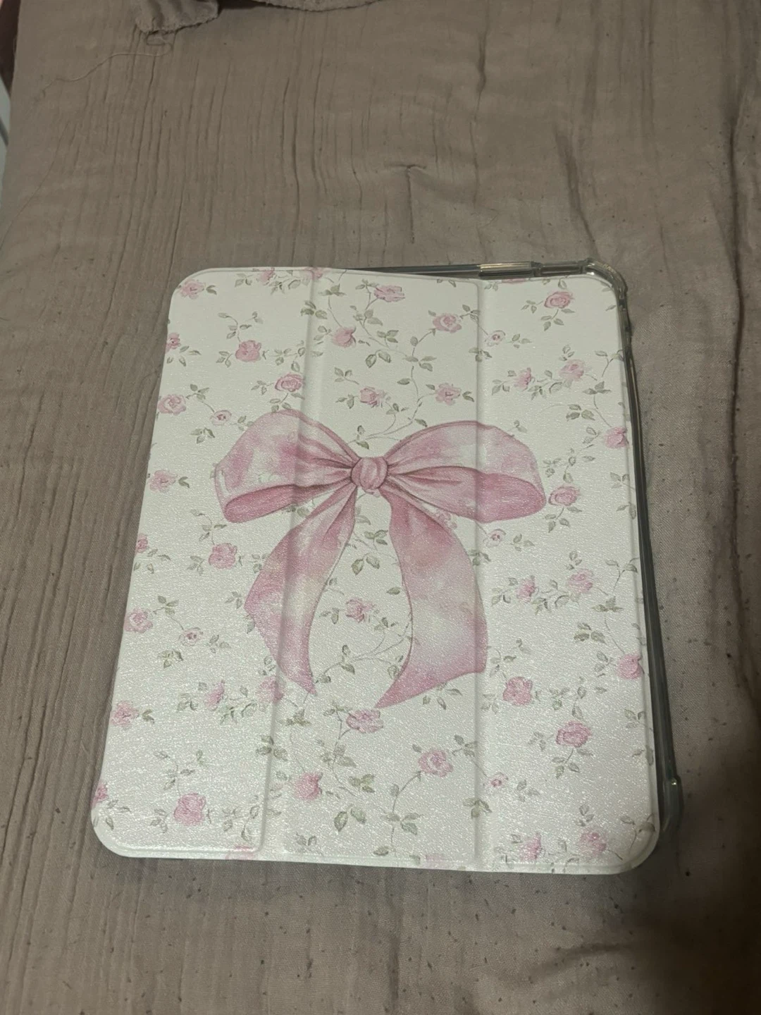 Pink iPad A16 2025 - photo 3