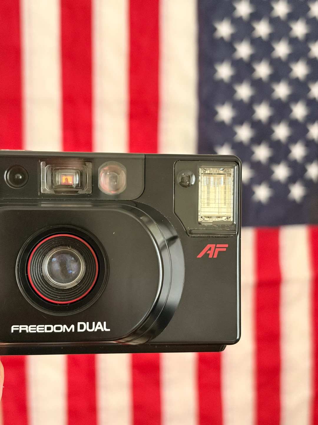 Minolta Freedom Dual AF 35mm Film Camera - photo 4