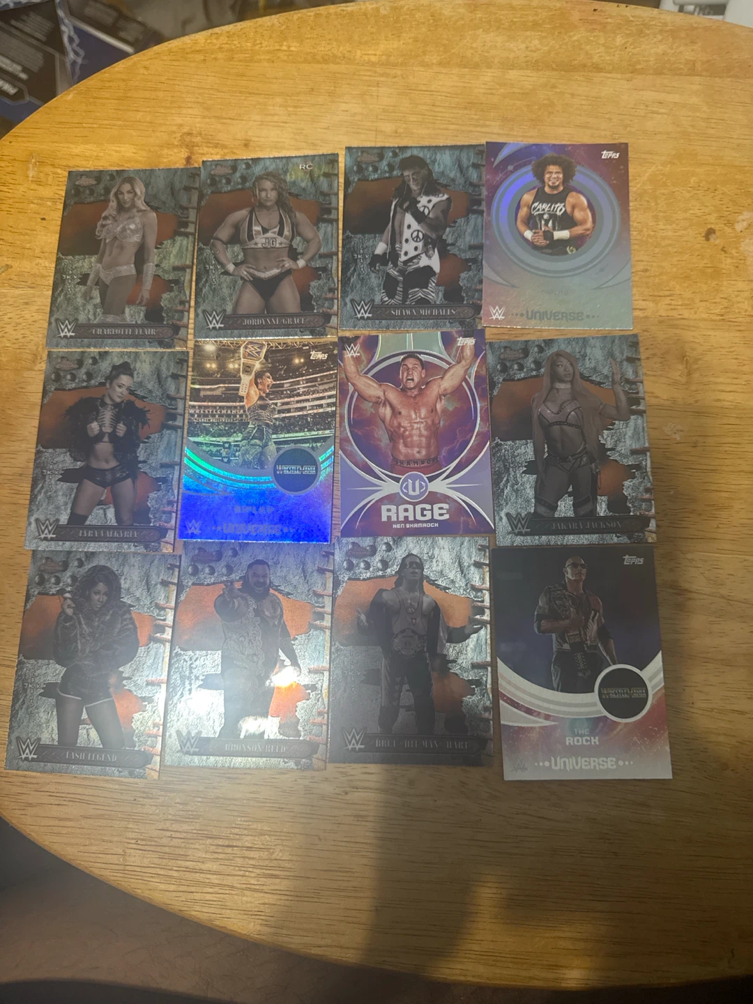 Wwe 2025 topps  chrome wwe trading cards 117 cards a lot