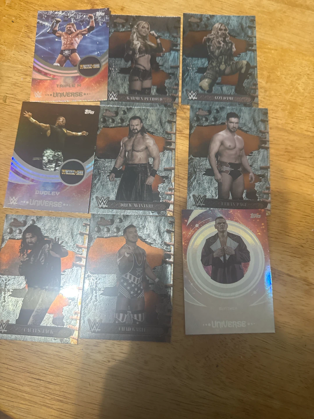 Wwe 2025 topps  chrome wwe trading cards 117 cards a lot - photo 2