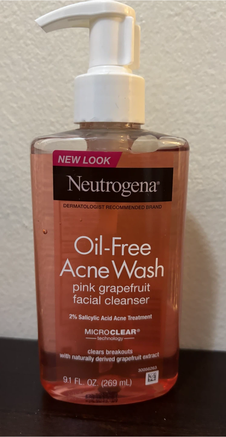 NEW-Neutrogena Oil-Free Acne Wash - Grapefruit Facial Cleanser