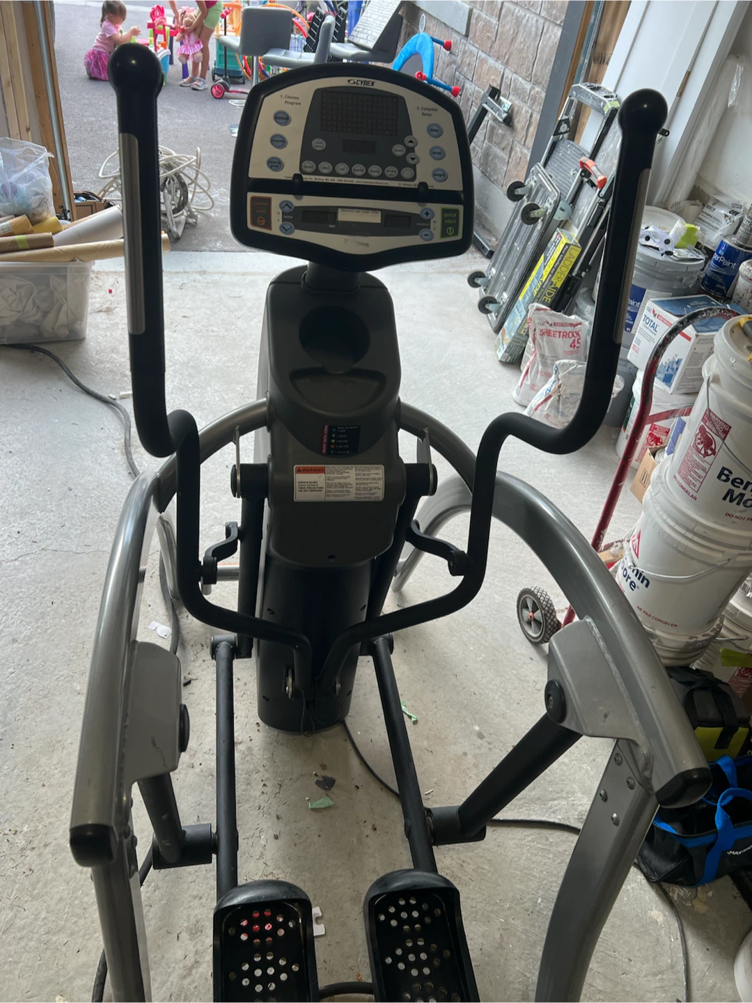 Elliptical Cybex Arc trainer - photo 3