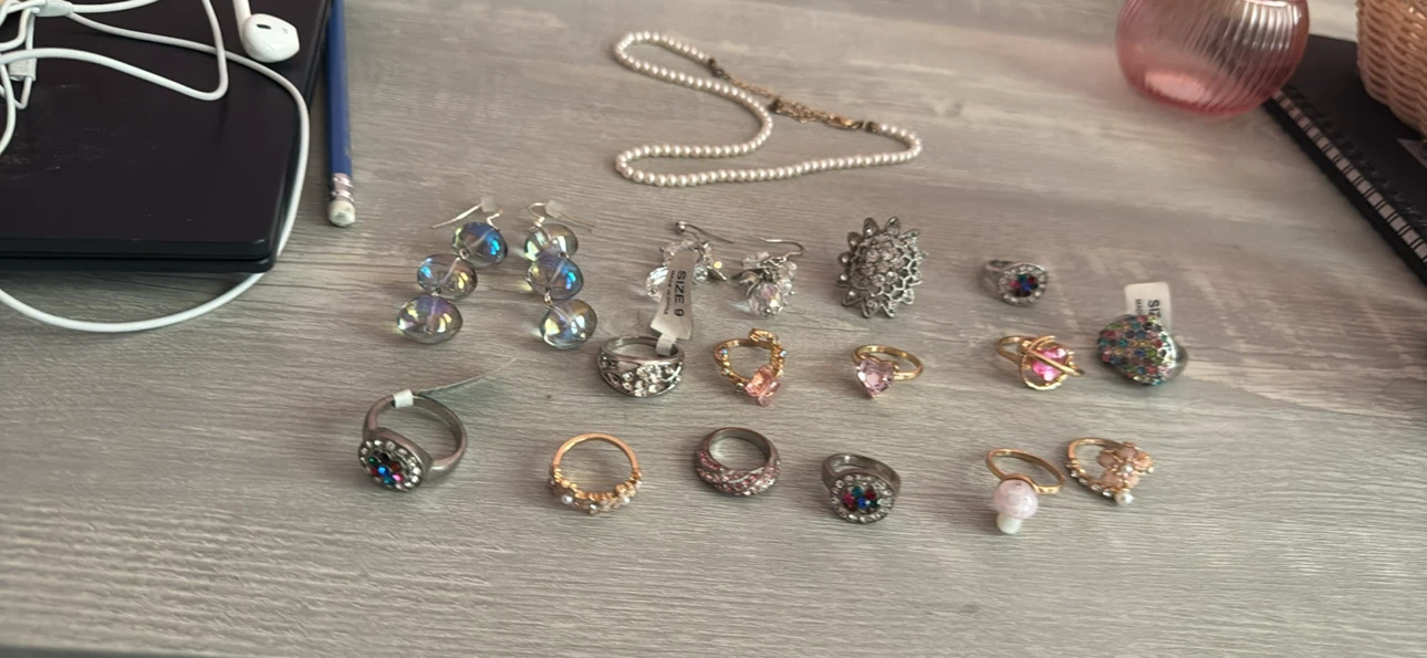 Jewlery