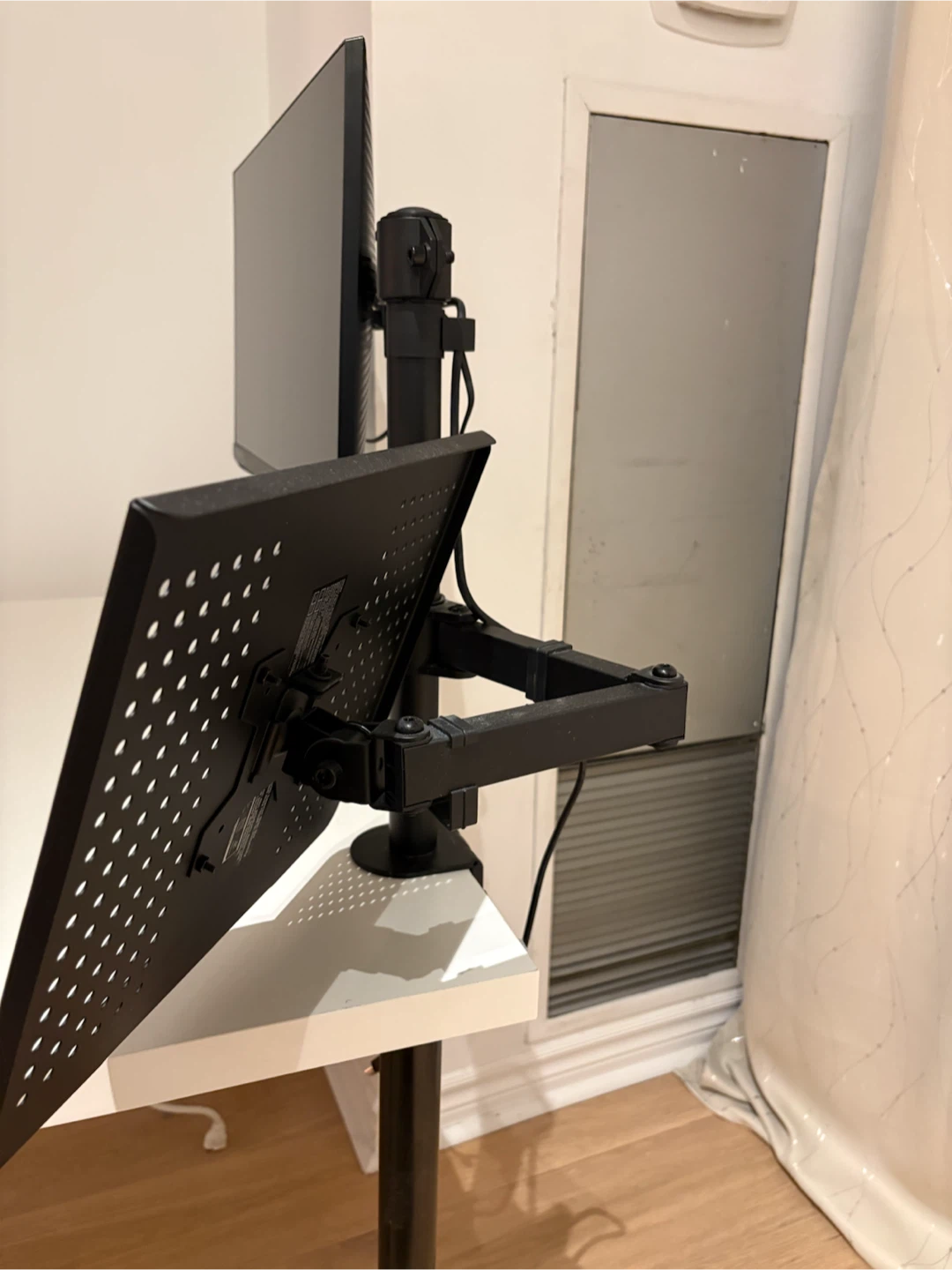 Monitor and Laptop Mount with Tray - photo 3
