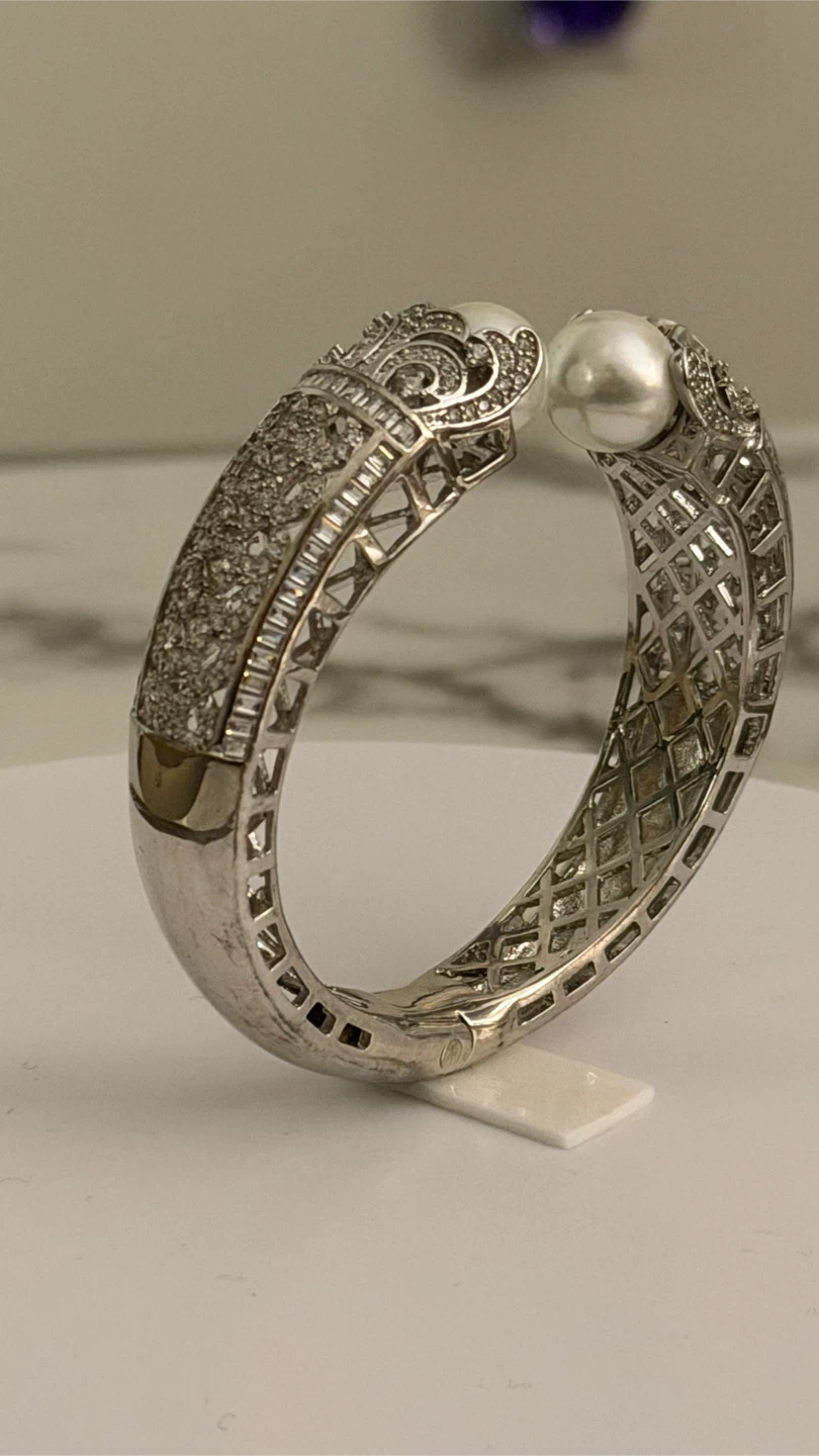 WG stamped Pearl and Diamente Bracelet - photo 3