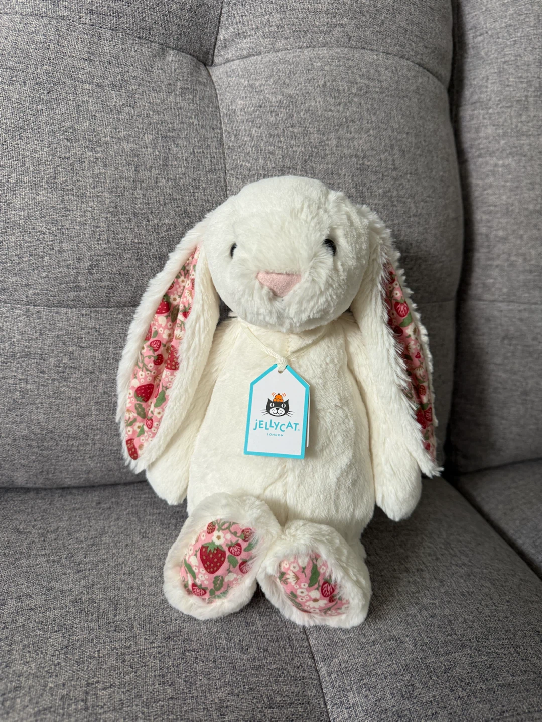 Jellycat Blossom Cream Bunny 'Berry'
