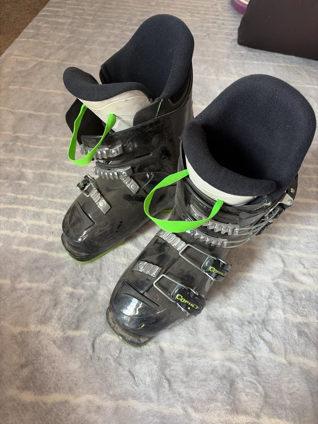 Junior Ski Boots
