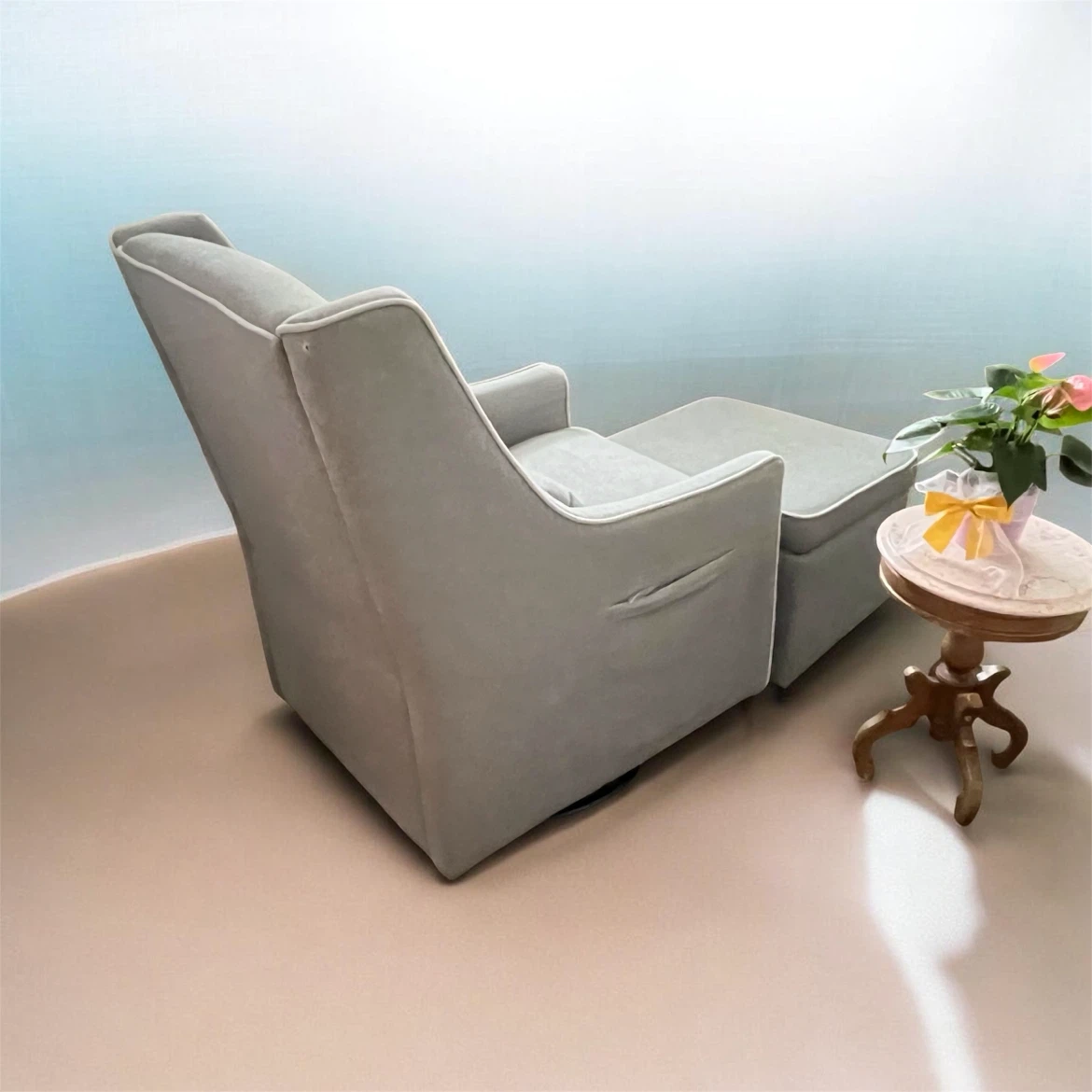 Chair with Foot stool