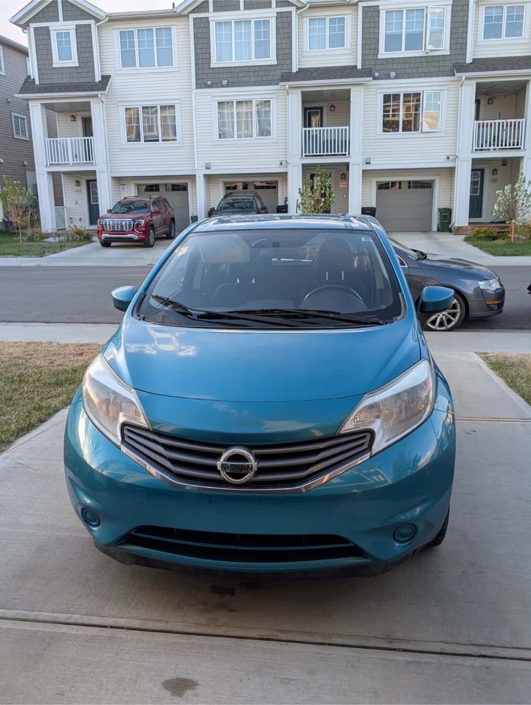 2015 Nissan versa