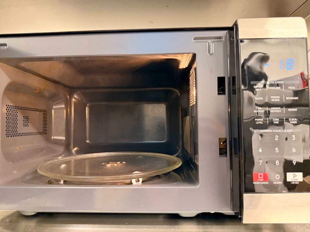 Cuisinart Microwave - photo 3