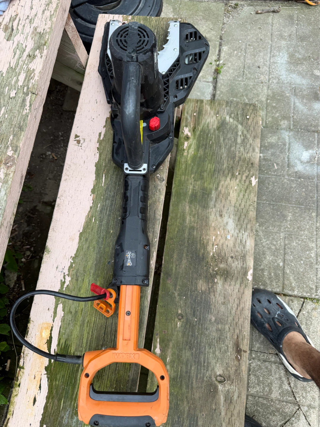 WORX WG308 Electric Chainsaw - photo 4