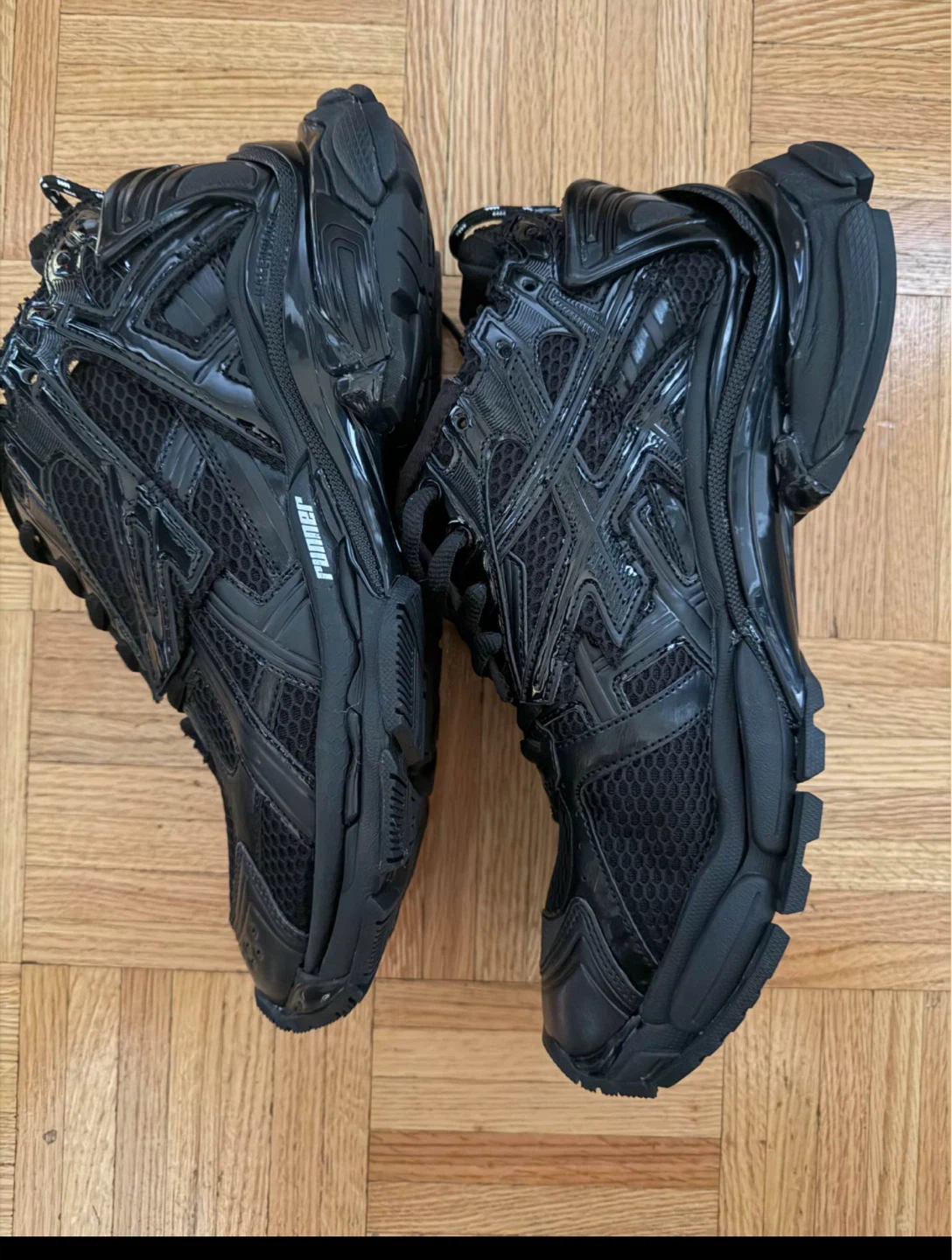 Balenciaga Black Runner Sneakers size 41 - photo 2