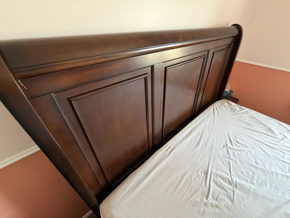 Queen sleigh bed with storage drawers and Endy mattress - photo 3