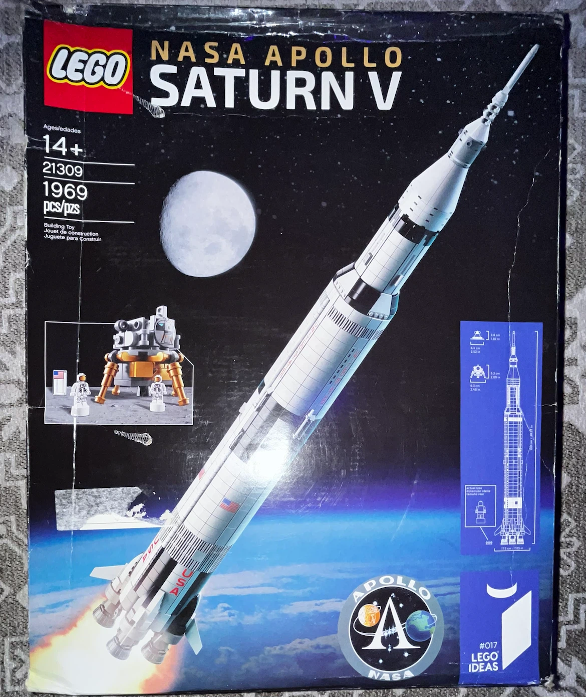 LEGO Ideas NASA Apollo Saturn V 21309