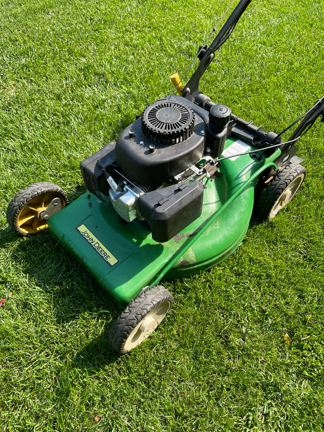 John Deere Gas Lawn Mower - photo 4