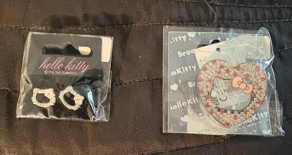Hello Kitty Earrings and Heart Charm Set