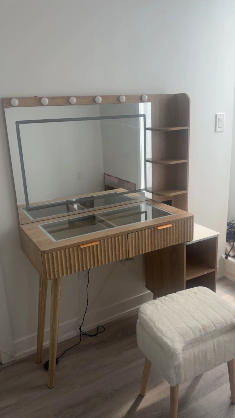 aesthetic modern Vanity Desk with Lighted Mirror and Stool