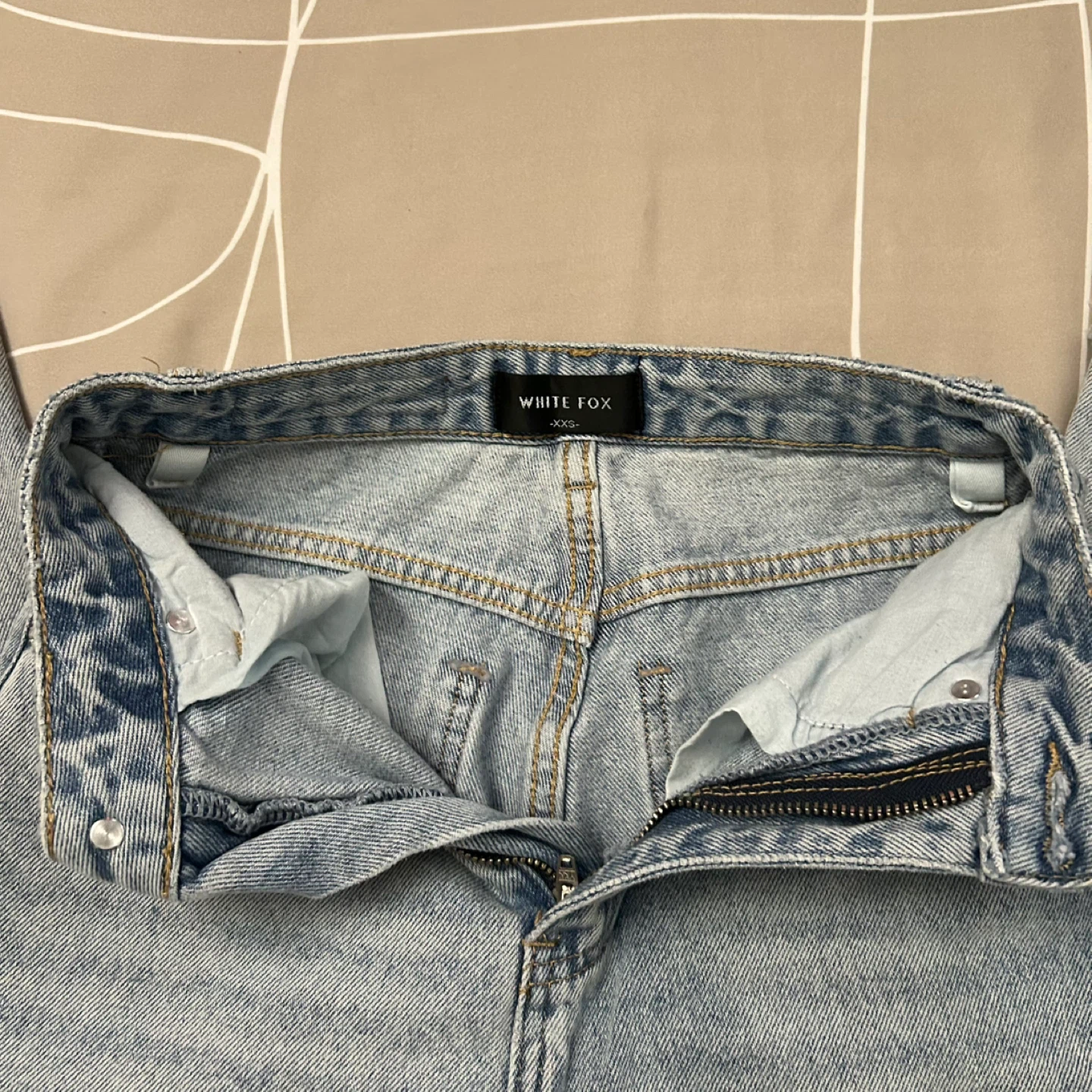 High-waisted Denim Jeans - photo 2