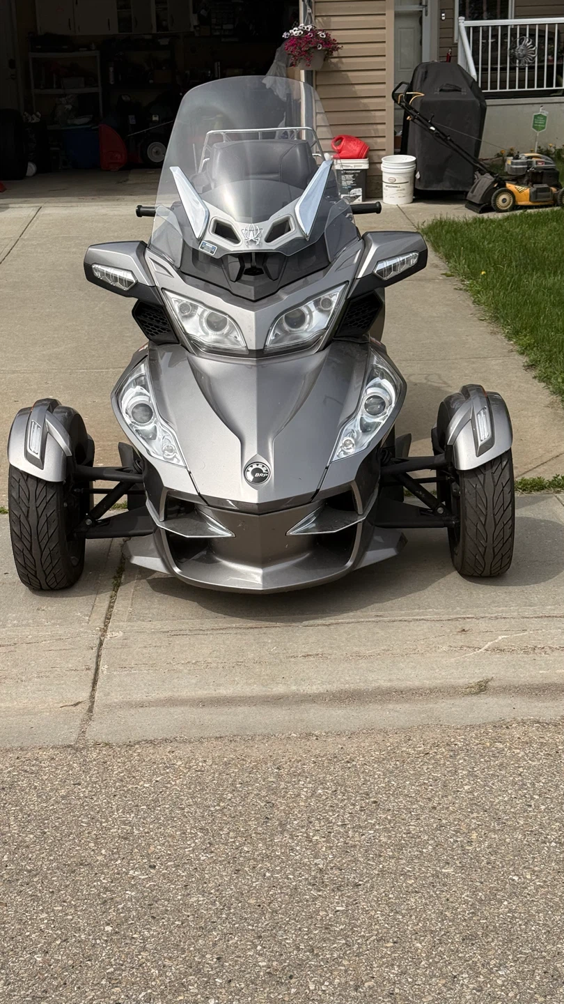 BRP Can-Am Spyder - photo 5