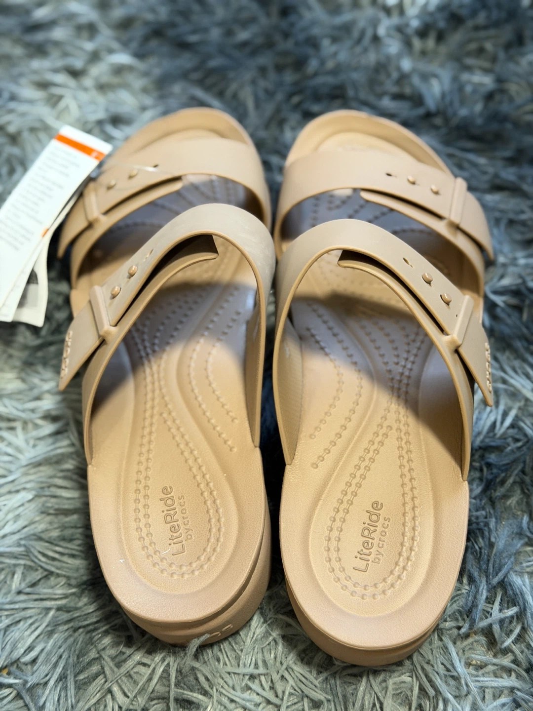Crocs Brooklyn Buckle Low Sandals Tan Size W8
