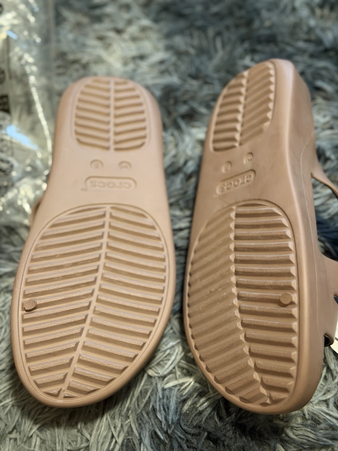 Crocs Sandals Slides Size 9 Tan Women's - photo 3