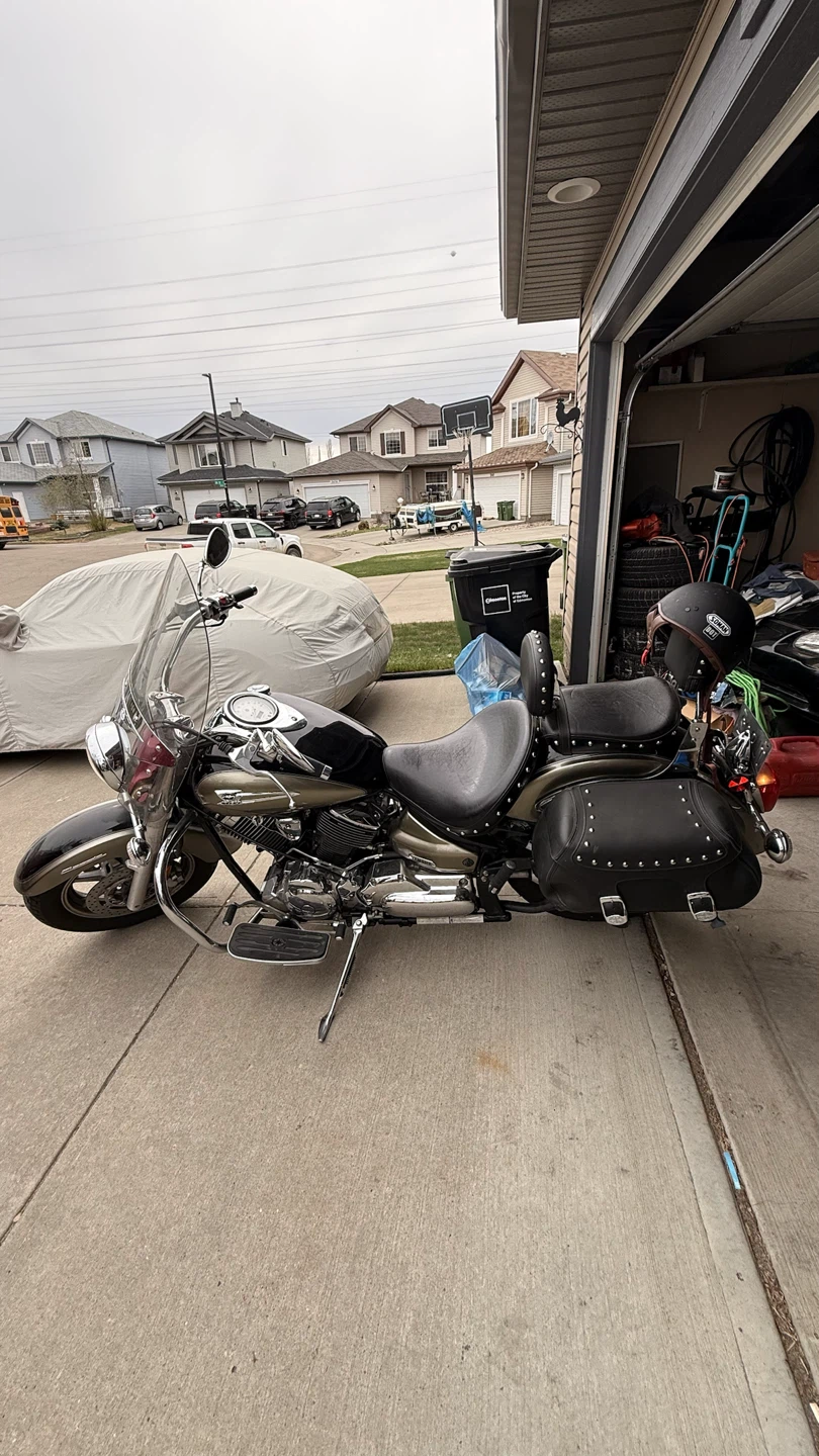 Yamaha Motorcycle with Saddlebags