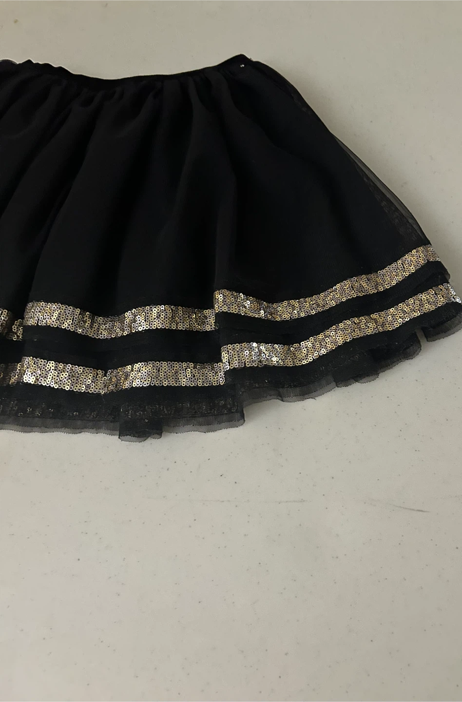 Black Tulle with Gold Sequin Skirt Kids size 10/12 - photo 5