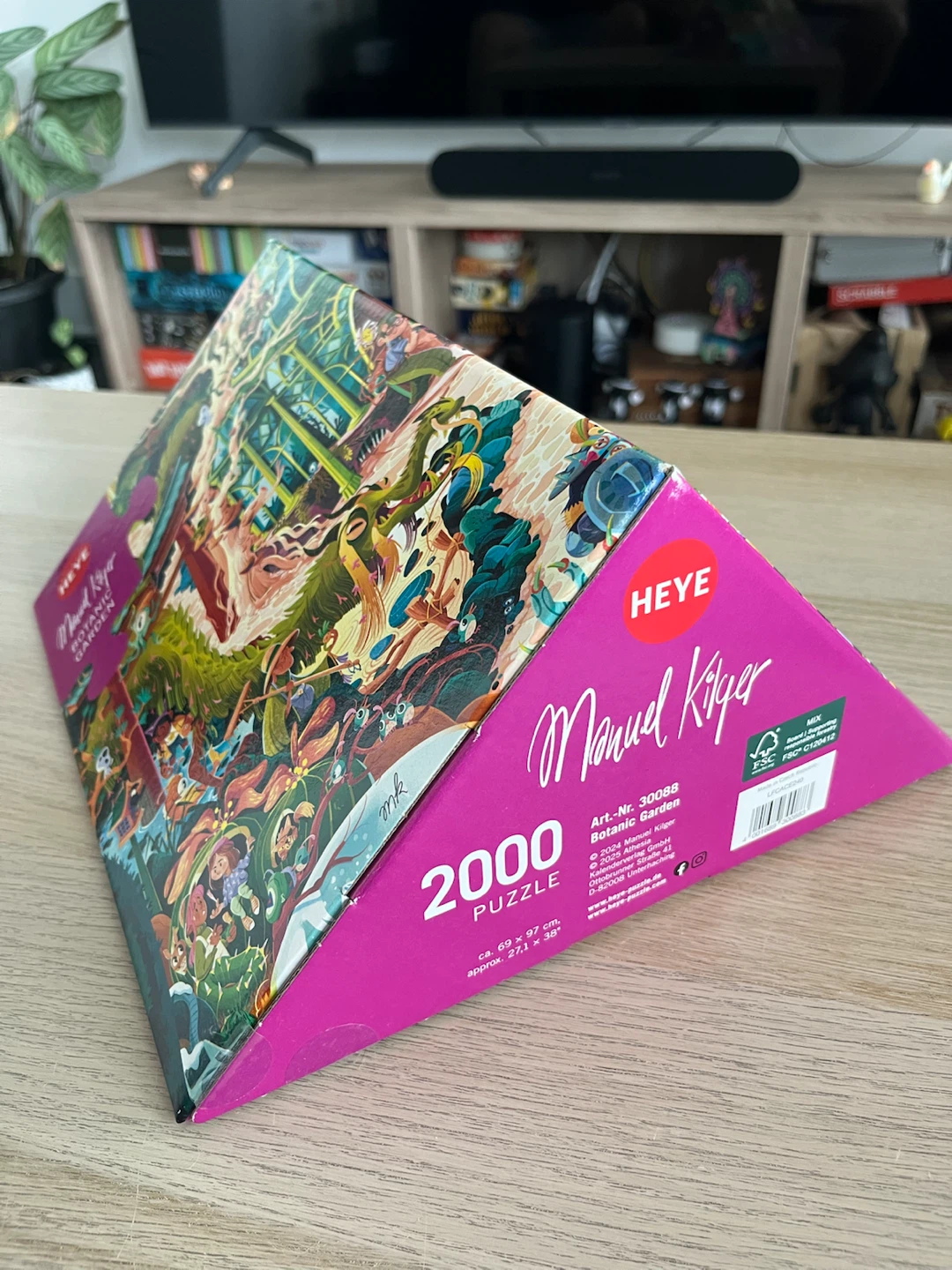 Heye Botanic Garden 2000 Piece Puzzle UNOPENED