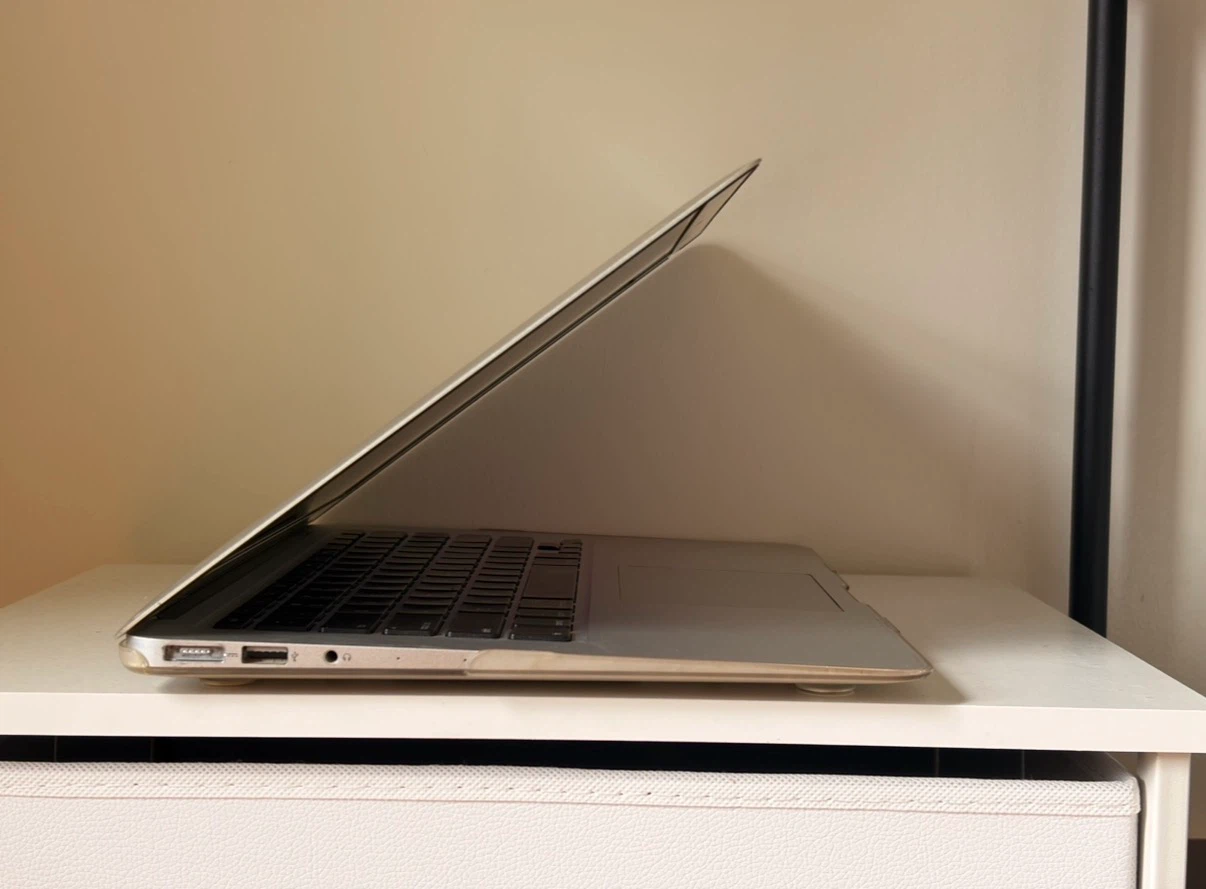MacBook Air (13-inch, Mid 2015, i5) Perfect for everything - photo 4