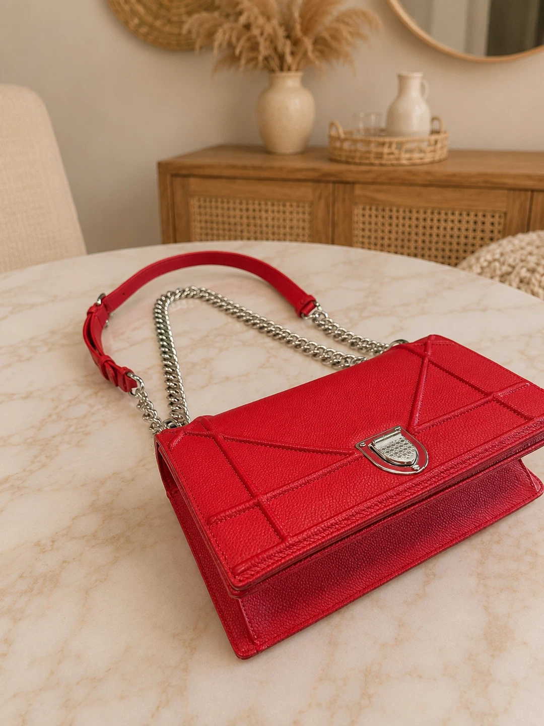Like new Christian Dior Red Leather Chain Shoulder Bag - photo 3