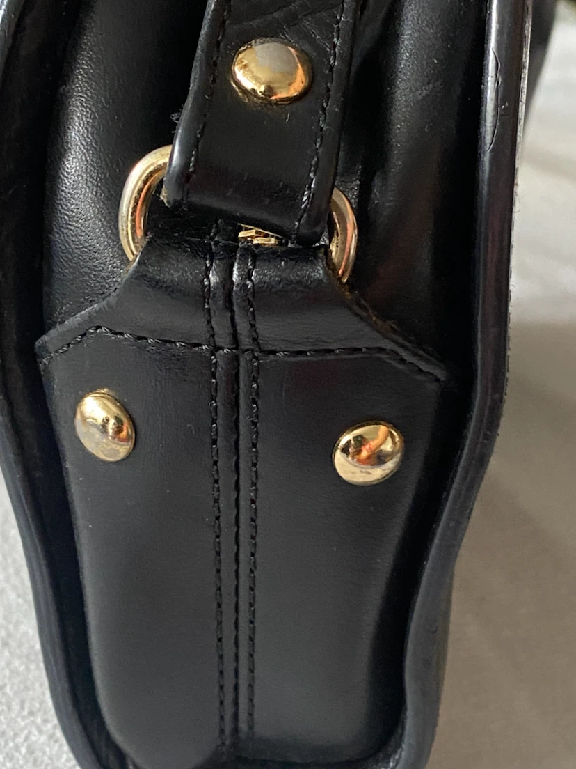 A.P.C. Rue Madame Paris Black Leather Shoulder Bag - photo 4