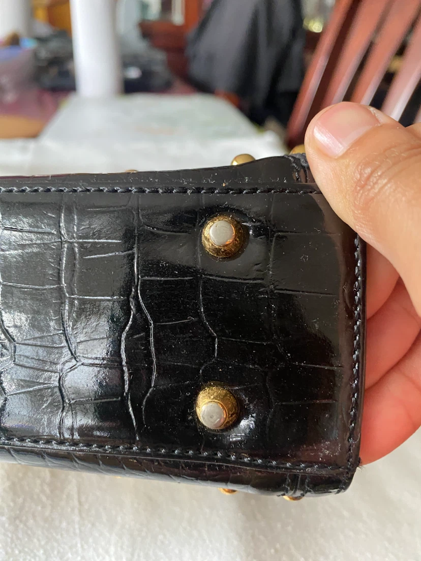 METROPOLITAN ITALY Black Crocodile Embossed Studded Handbag - photo 5