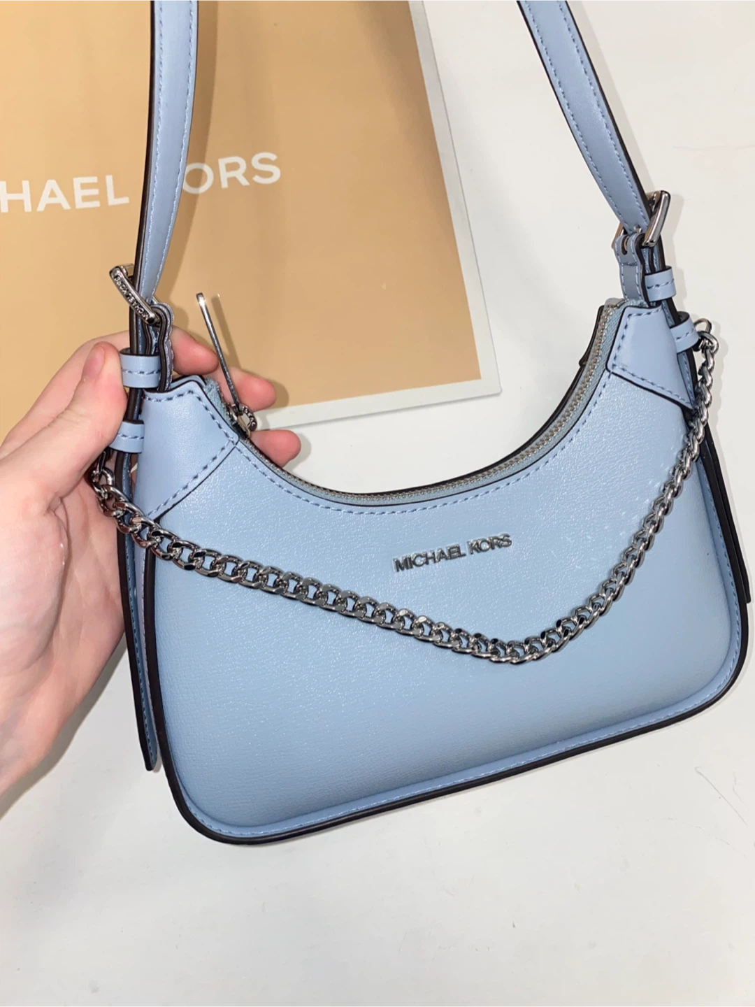 Michael Kors Light Blue Leather Shoulder Bag - photo 2