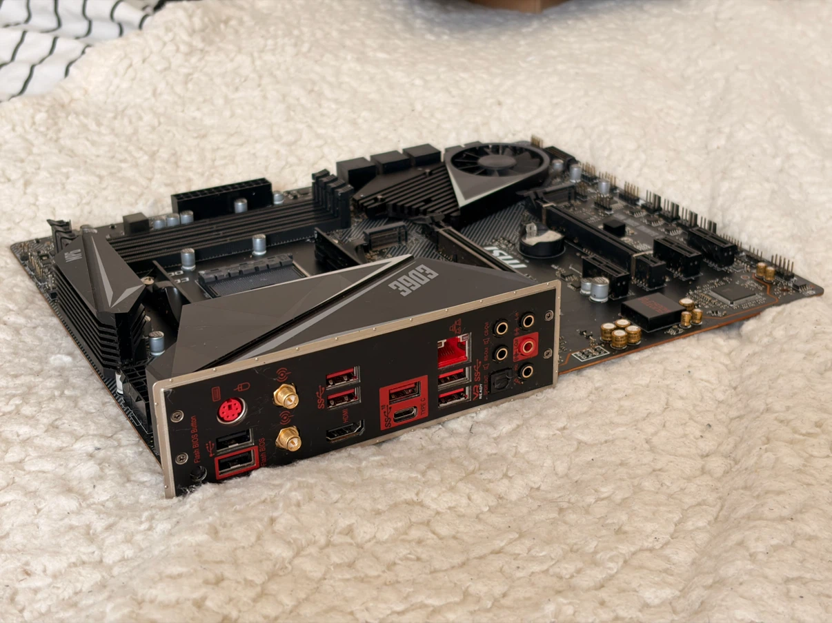 MSI MPG X570 Gaming Edge WiFi Motherboard - photo 5