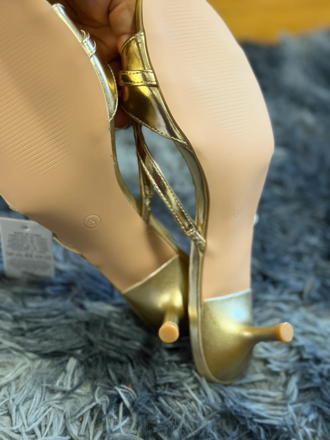 Gold Heel Sandals Size 8 - photo 3