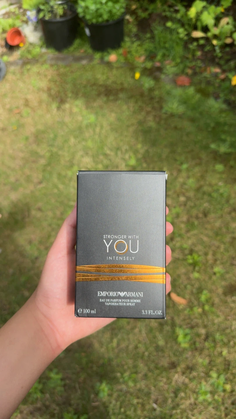 Emporio Armani Stronger With You Intensely Eau de Parfum for Men - photo 3