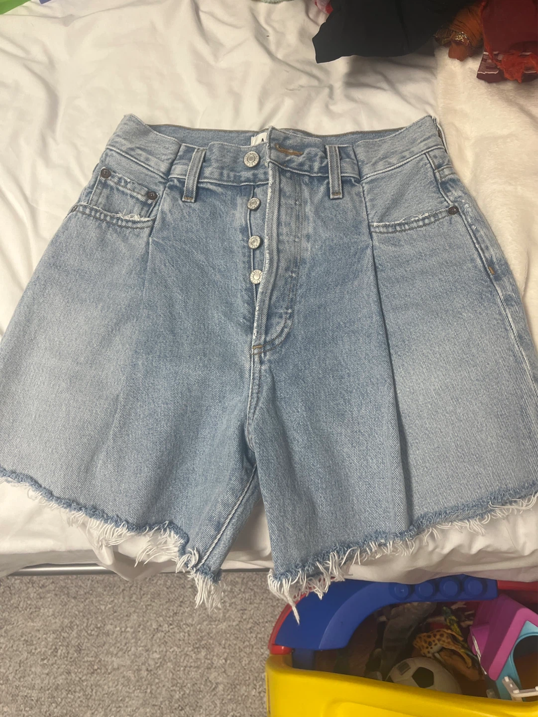 AGOLDE Denim Shorts - Size 23